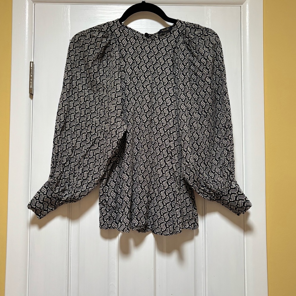 Massimo Dutti Black and White Off Pleated Peplum Blouse